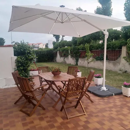 شقة M343 - Marcelli, Trilocale Con Ampio Giardino A 50mt Dal Mare *
